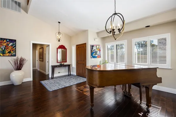 $890,000 | 1020 Par Avenue, Paso Robles, CA 93446