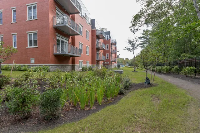$929,496 | 75 McAuley Way, Unit 203, Portland, ME 04103
