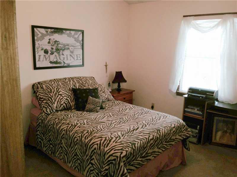 331 Brohios Drive Monaca, PA 15061 - Photo 10 of 13 Bedroom.