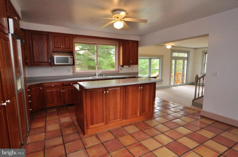 11411 Waples Mill Road Oakton, VA 22124 - Photo 17 of 30 Kitchen #2