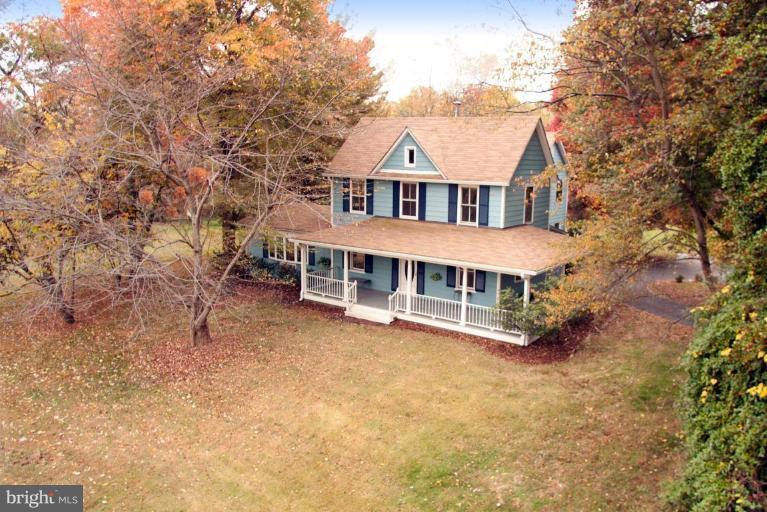 11411 Waples Mill Road Oakton, VA 22124 - Photo 10 of 30 Exterior (Main)
