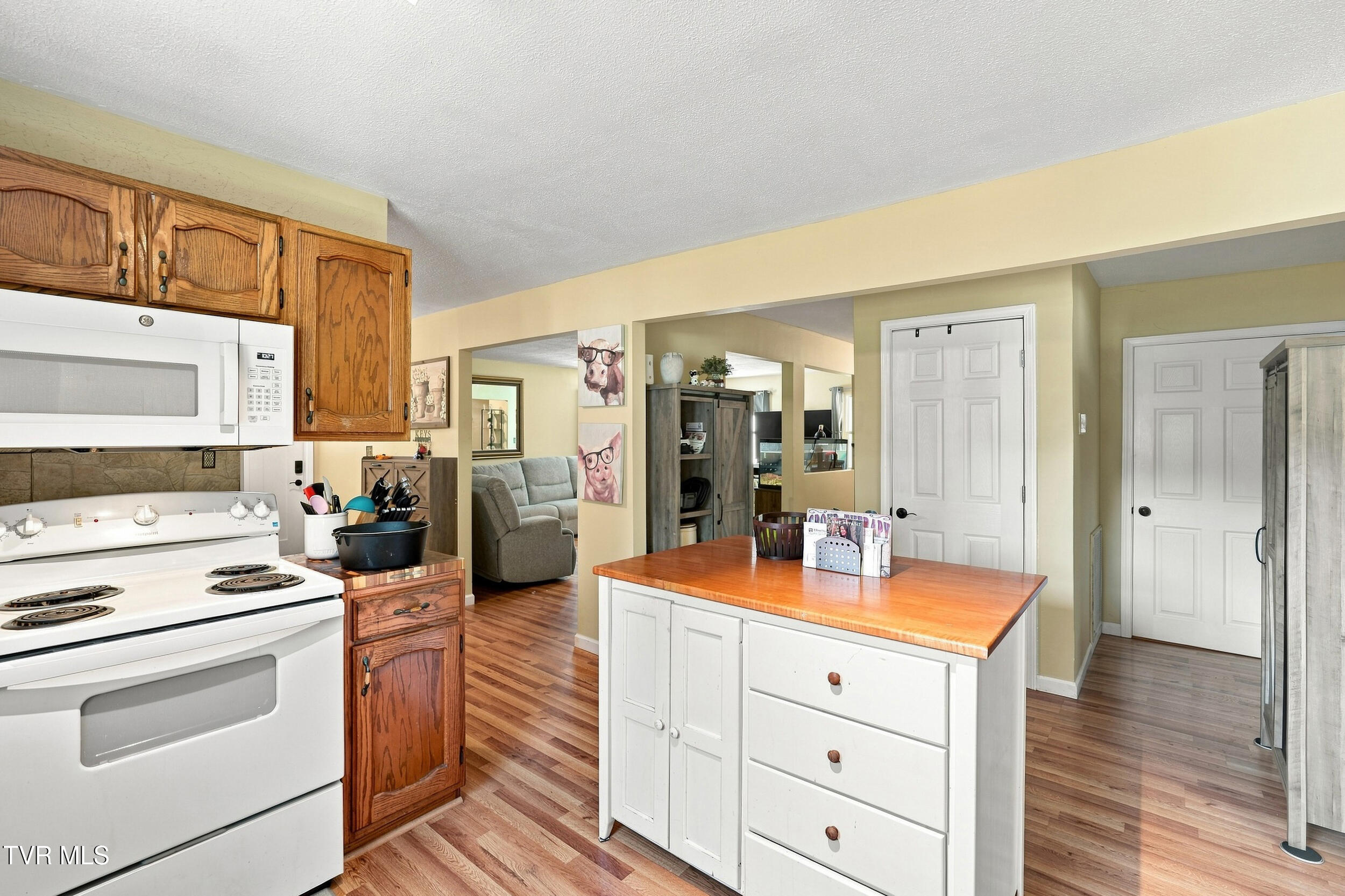 2324 Johnsons Ridge Road Sneedville, TN 37869 - Photo 13 of 49 13_2324 johnsons ridge rd1-68