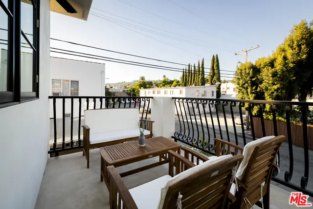 $5,690,000 | 1201 North Vista Street, Unit 12011203, West Hollywood, CA 90046