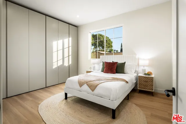 $5,690,000 | 1201 North Vista Street, Unit 12011203, West Hollywood, CA 90046