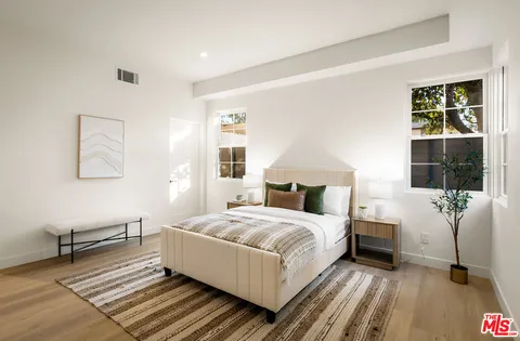 $5,690,000 | 1201 North Vista Street, Unit 12011203, West Hollywood, CA 90046