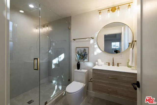 $5,690,000 | 1201 North Vista Street, Unit 12011203, West Hollywood, CA 90046