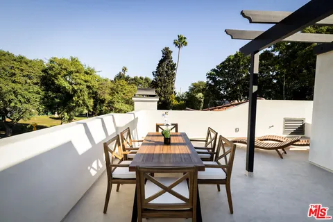 $5,690,000 | 1201 North Vista Street, Unit 12011203, West Hollywood, CA 90046