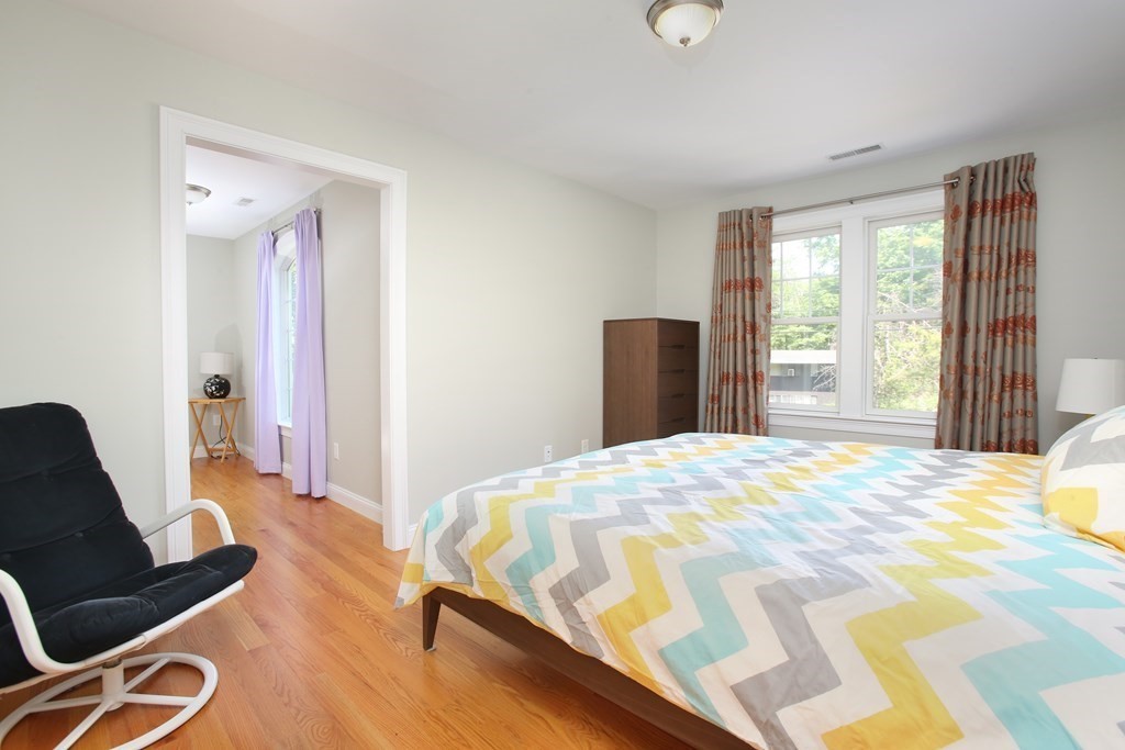 4 Grove Street Lexington, MA 02420 - Photo 25 of 37