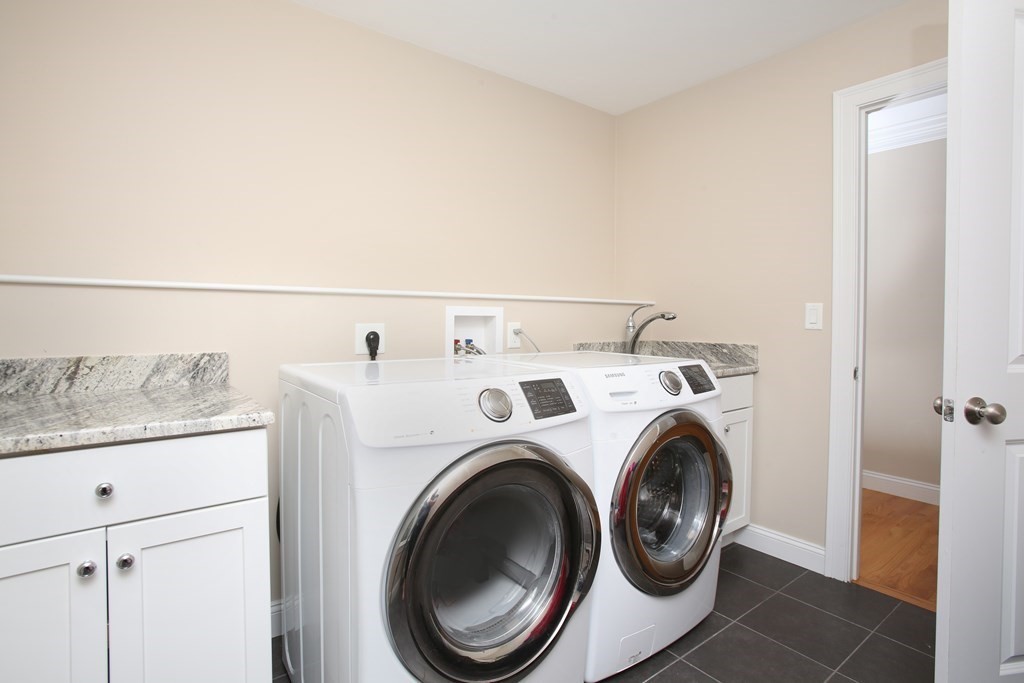 4 Grove Street Lexington, MA 02420 - Photo 31 of 37