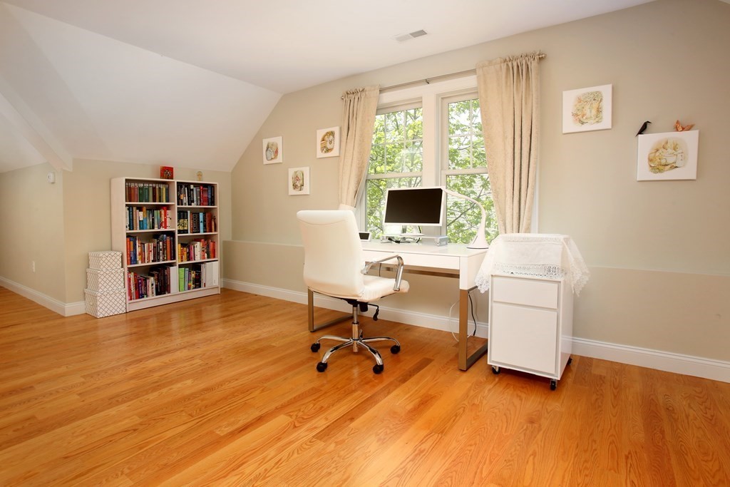 4 Grove Street Lexington, MA 02420 - Photo 32 of 37