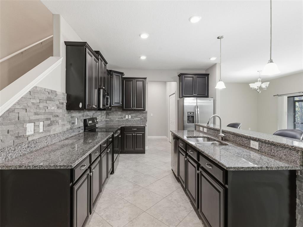 17337 Old Tobacco Road Lutz, FL 33558 - Photo 5 of 40