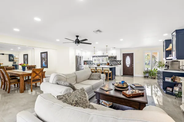 $1,785,000 | 4920 Northeast 28th Avenue, Lighthouse Point, FL 33064