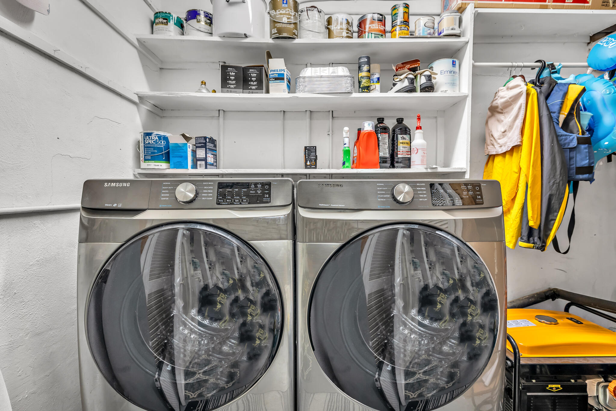 4920 Northeast 28th Avenue Lighthouse Point, FL 33064 - Photo 35 of 38 a utility room with dryer and washer