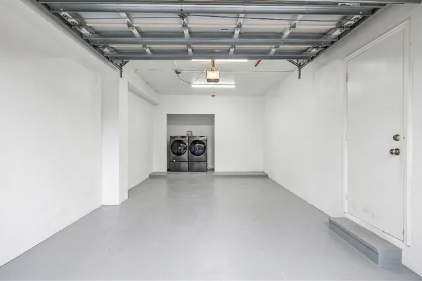 $1,785,000 | 4920 Northeast 28th Avenue, Lighthouse Point, FL 33064