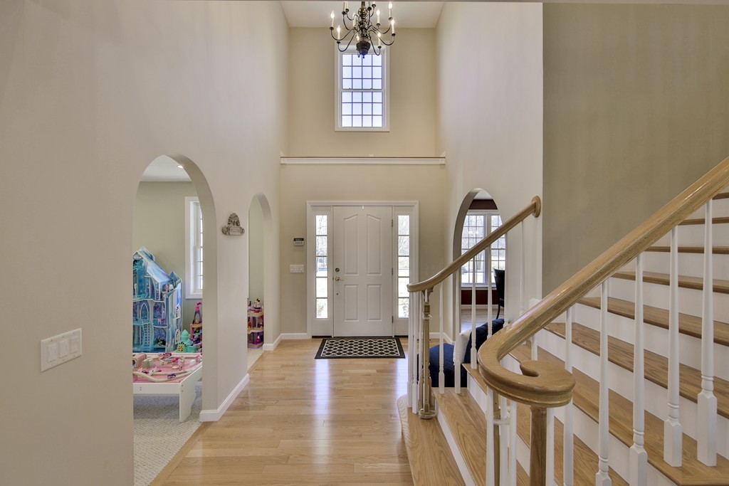 26 Old Farm Road Lunenburg, MA 01462 - Photo 7 of 30 a view of entryway and hall with wooden floor