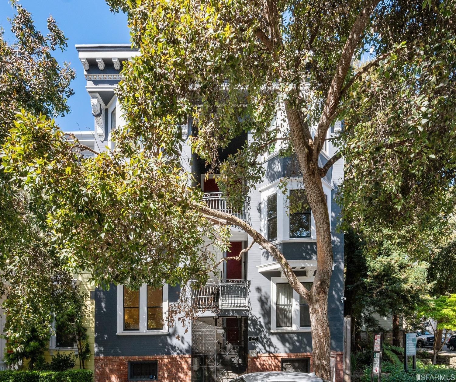 49 Beideman Street San Francisco, CA 94115 - Photo 1 of 23 front view of a building