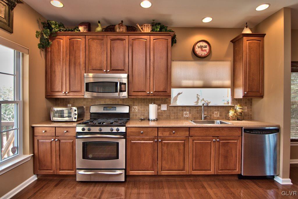 154 Skytop Road Long Pond, PA 18334 - Photo 13 of 50 Gallery Image 13