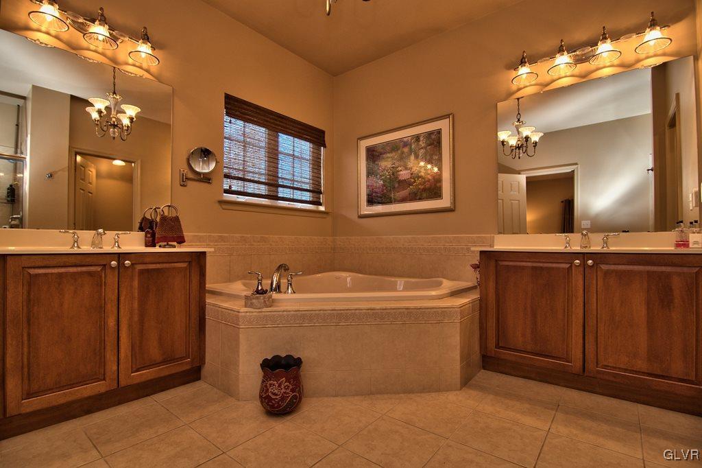 154 Skytop Road Long Pond, PA 18334 - Photo 24 of 50 Gallery Image 24