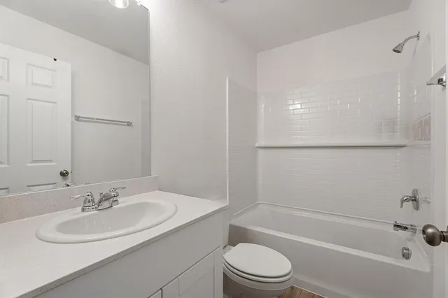 $2,450 | 1800 Village Creek Lane, Denton, TX 76208