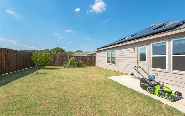 $2,450 | 1800 Village Creek Lane, Denton, TX 76208