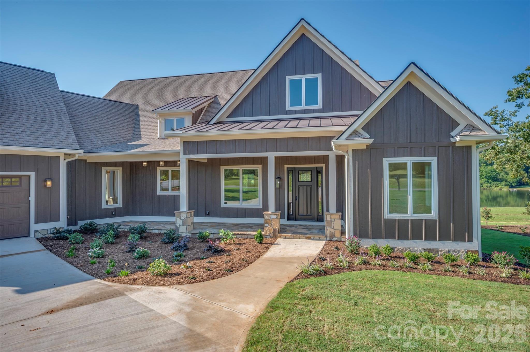 978 Mapleton Lane Tryon, NC 28782 - Photo 5 of 48 Gallery Image 5