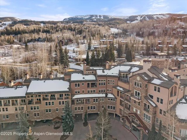 $6,950,000 | 425 Wood Road, Unit 15 & 16, Snowmass Village, CO 81615