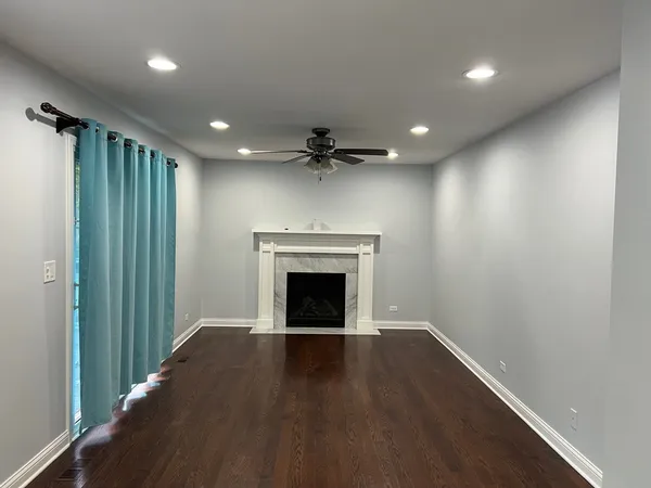 $3,800 | 926 Aspen Drive, Lombard, IL 60148