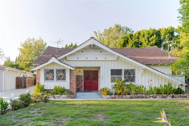 $899,998 | 6539 Ventura Canyon Avenue, Van Nuys, CA 91401