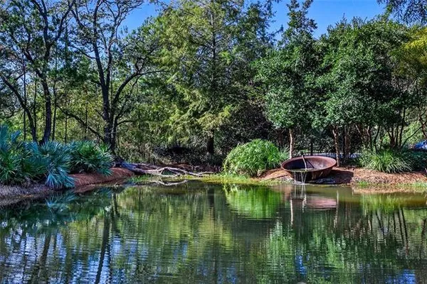 $775,000 | 809 Green Leaf Circle, Madisonville, LA 70447