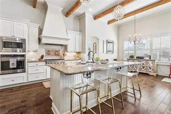 $775,000 | 809 Green Leaf Circle, Madisonville, LA 70447