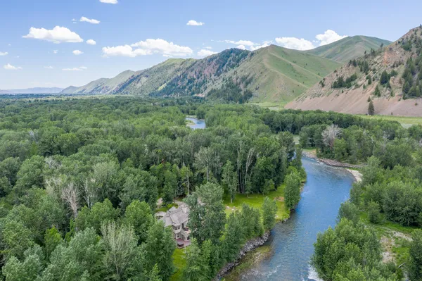 $5,995,000 | 114 Deer Creek Lane, Blaine County, ID 83333