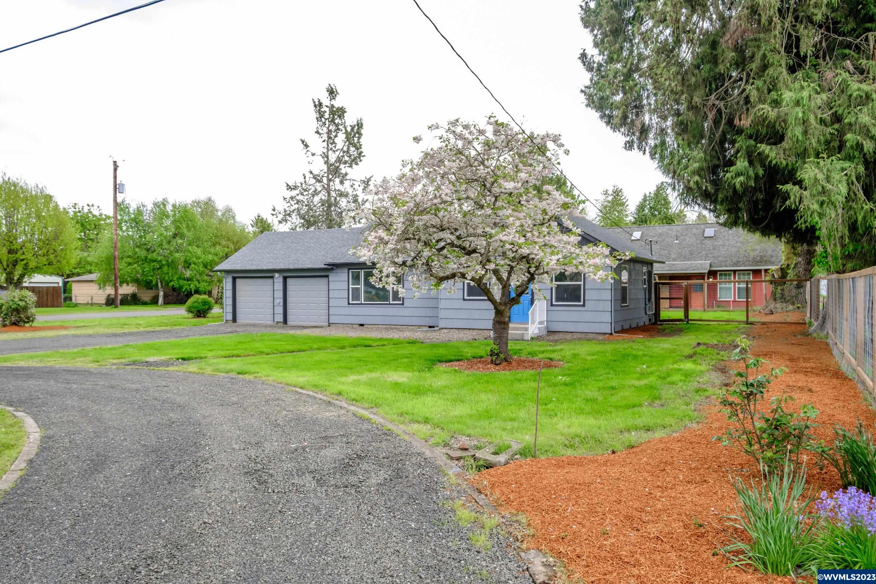 4180 Macleay Road Southeast Salem, OR 97317 - Photo 4 of 36 Gallery Image 4
