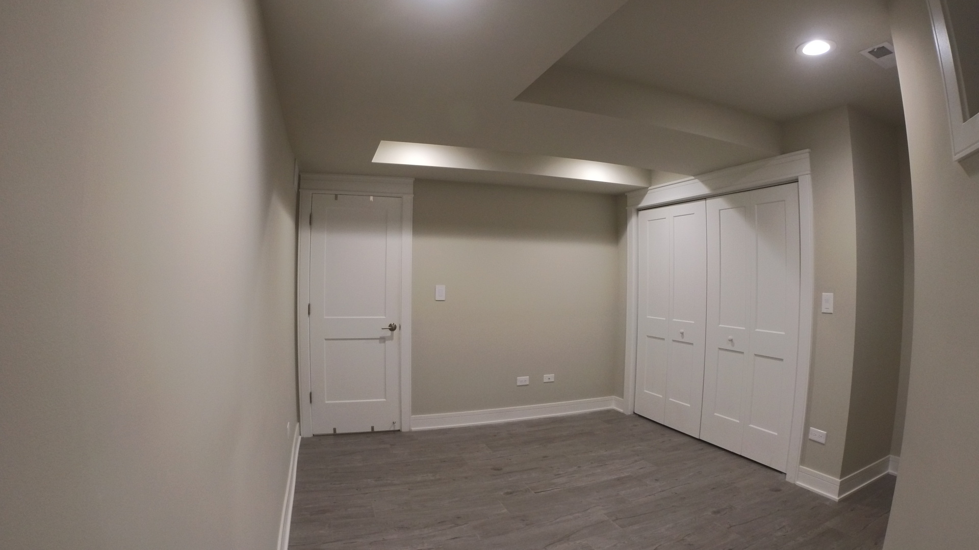 1215 West Erie Street, Unit 1 Chicago, IL 60642 - Photo 20 of 24 an empty room with closet area