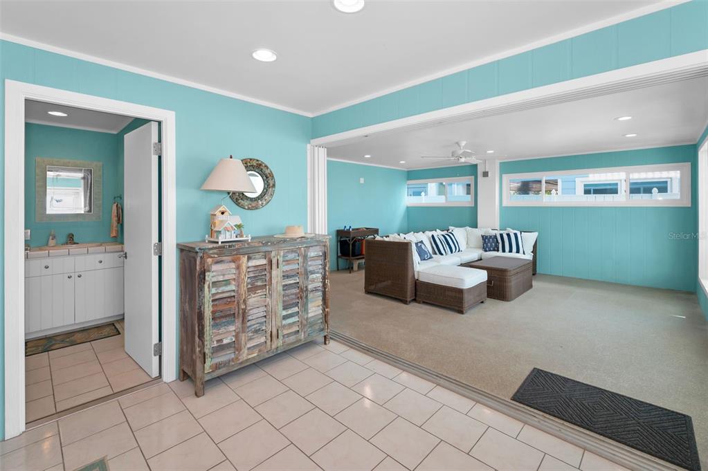 13303 Gulf Lane Madeira Beach, FL 33708 - Photo 32 of 42 a living room with furniture