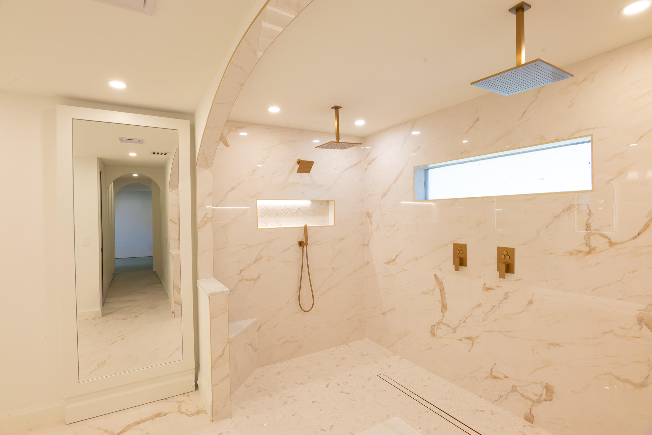 3984 Southeast Fairway East Stuart, FL 34997 - Photo 17 of 40 (c) Clark-3984 SE Fairway East-018