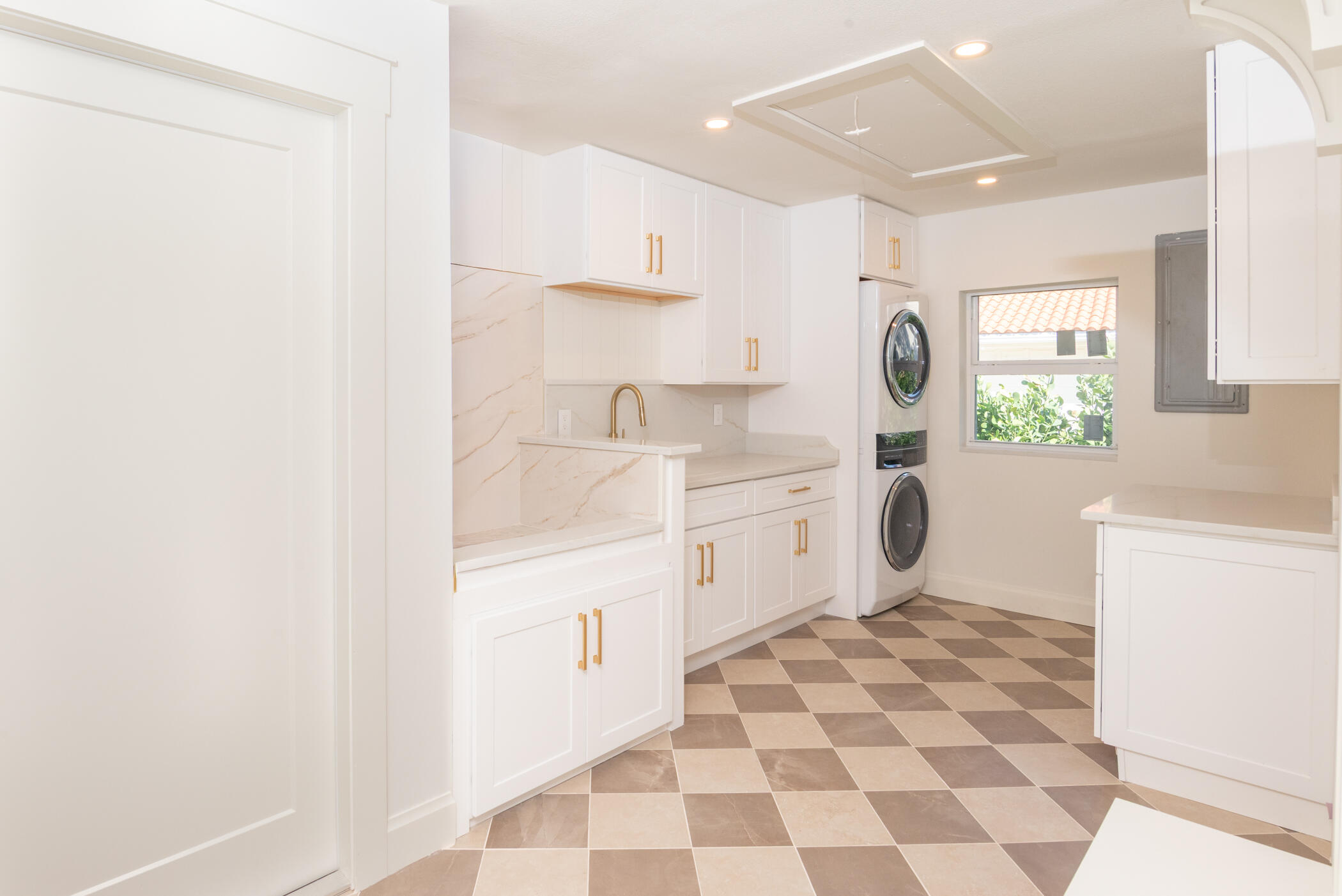 3984 Southeast Fairway East Stuart, FL 34997 - Photo 9 of 40 (c) Clark-3984 SE Fairway East-009