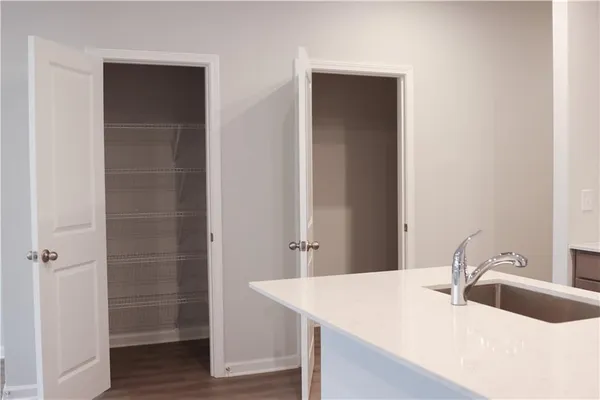 $2,150 | 479 Crown Drive, Emerson, GA 30120