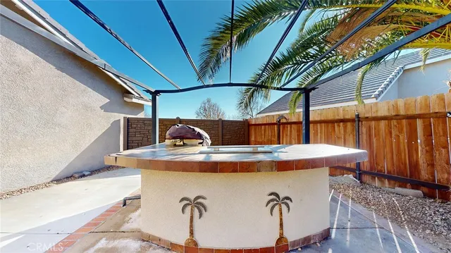 $515,000 | 6157 Avenue J-4, Lancaster, CA 93536