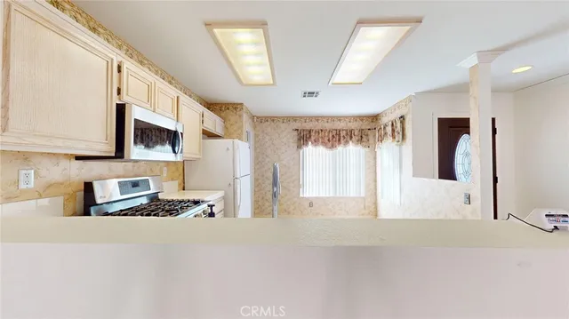 $515,000 | 6157 Avenue J-4, Lancaster, CA 93536