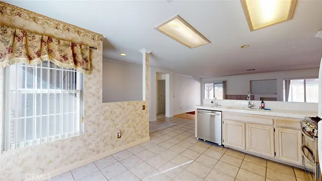 $515,000 | 6157 Avenue J-4, Lancaster, CA 93536