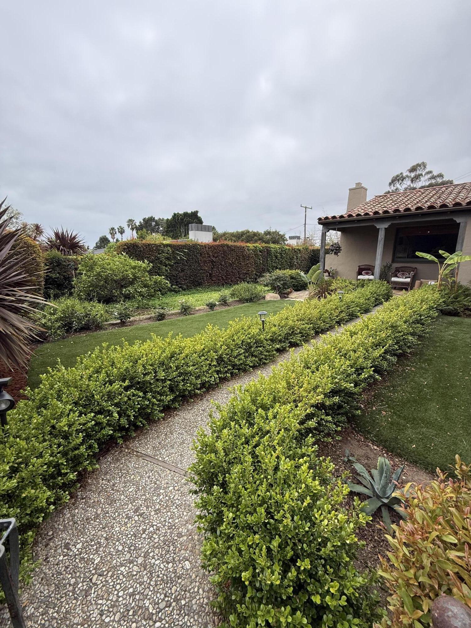 179 Hermosillo Road Santa Barbara, CA 93108 - Photo 19 of 64 Front yard