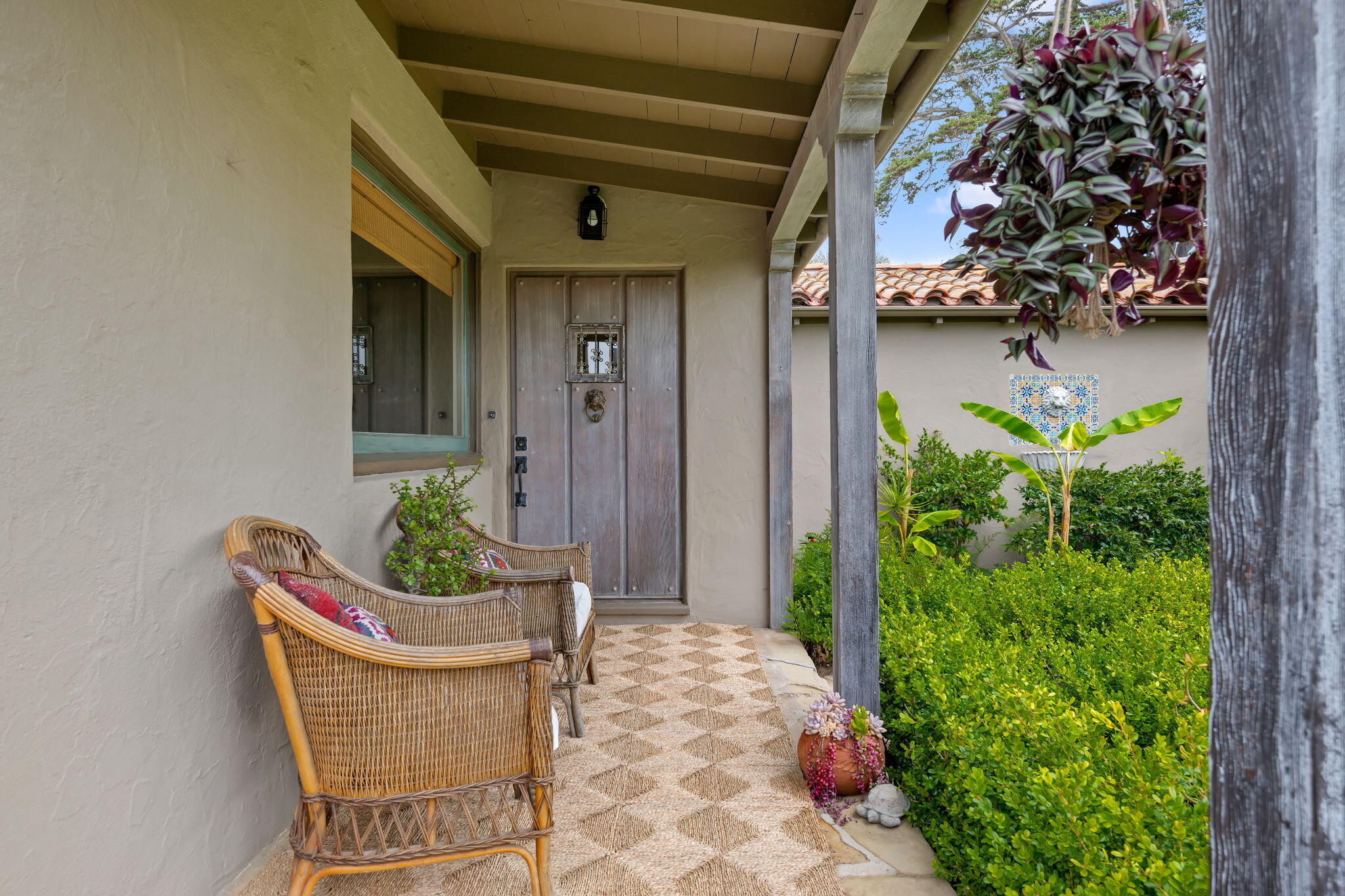 179 Hermosillo Road Santa Barbara, CA 93108 - Photo 32 of 70 05-Front Porch