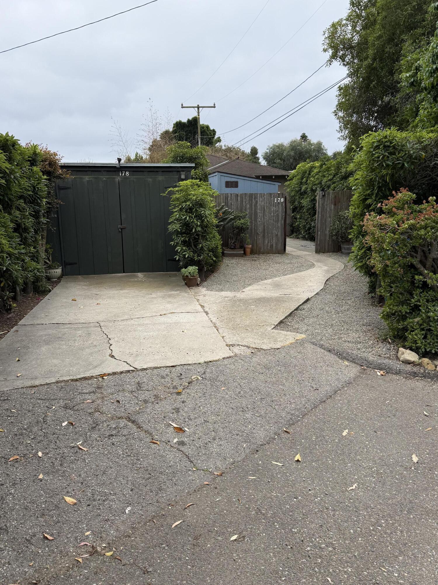 179 Hermosillo Road Santa Barbara, CA 93108 - Photo 51 of 64 Hot Springs entrance