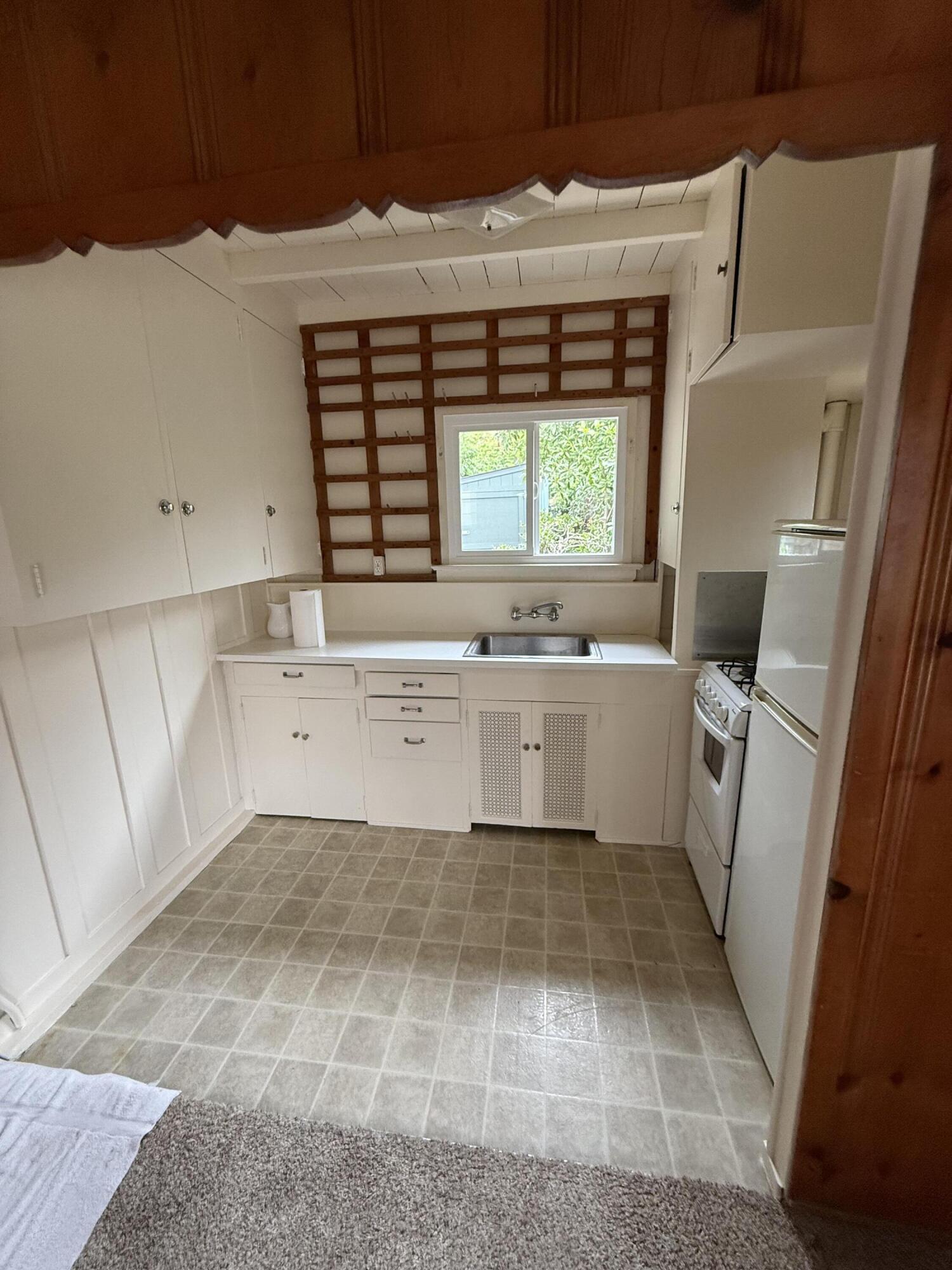 179 Hermosillo Road Santa Barbara, CA 93108 - Photo 56 of 64 Casita Kitchen