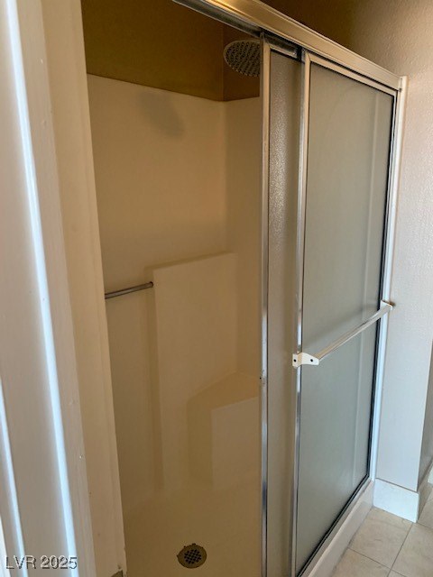 270 East Flamingo Road, Unit 433 Las Vegas, NV 89169 - Photo 21 of 39 Master bathroom