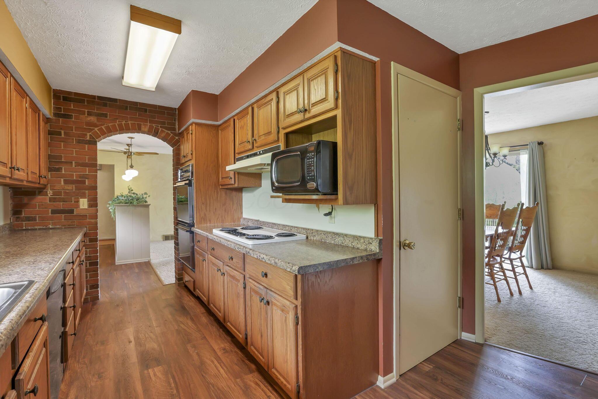 7766 Rodebaugh Road Reynoldsburg, OH 43068 - Photo 15 of 59 Kitchen