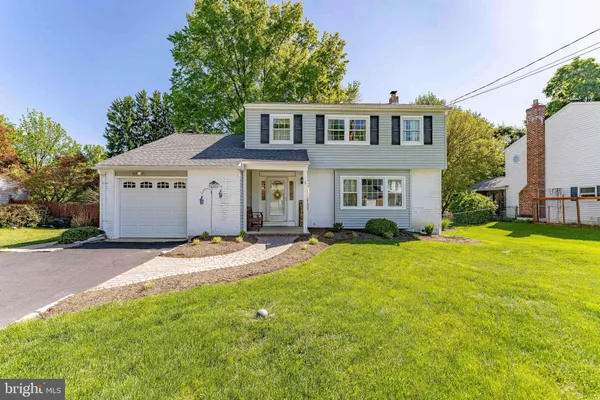 $624,900 | 120 Lakeview Drive, Exton, PA 19341