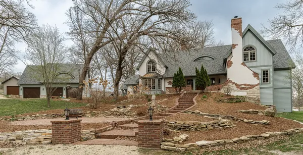 $1,875,000 | 13345 25th Avenue Northwest, Oronoco, MN 55960