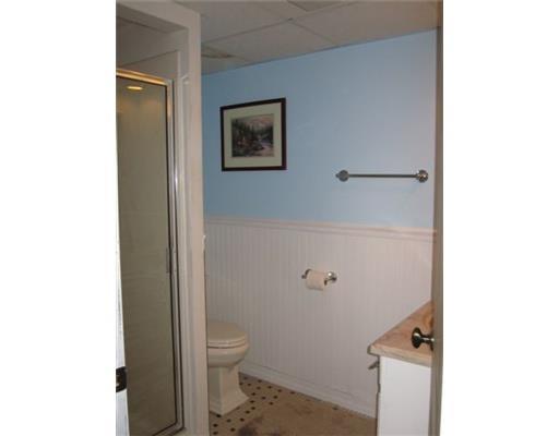 19 Maplewood Road Lewiston, ME 04240 - Photo 14 of 18 Bathroom.