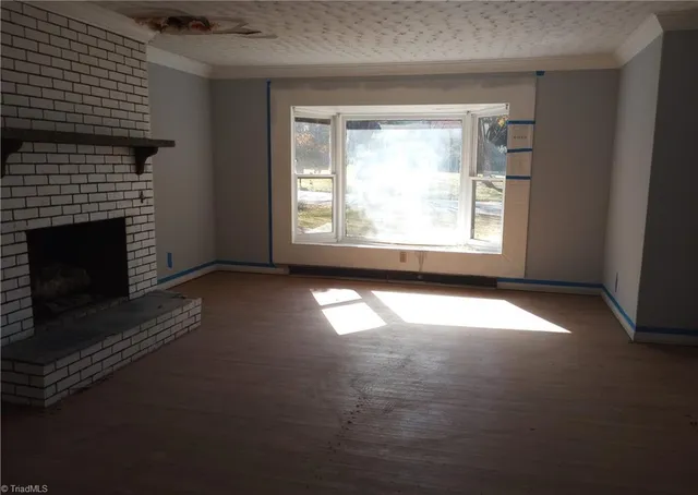 $135,000 | 708 Rockspring Road, High Point, NC 27262